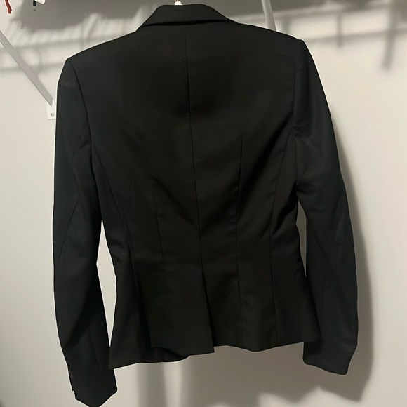 Black blazer - Picture 4 of 4